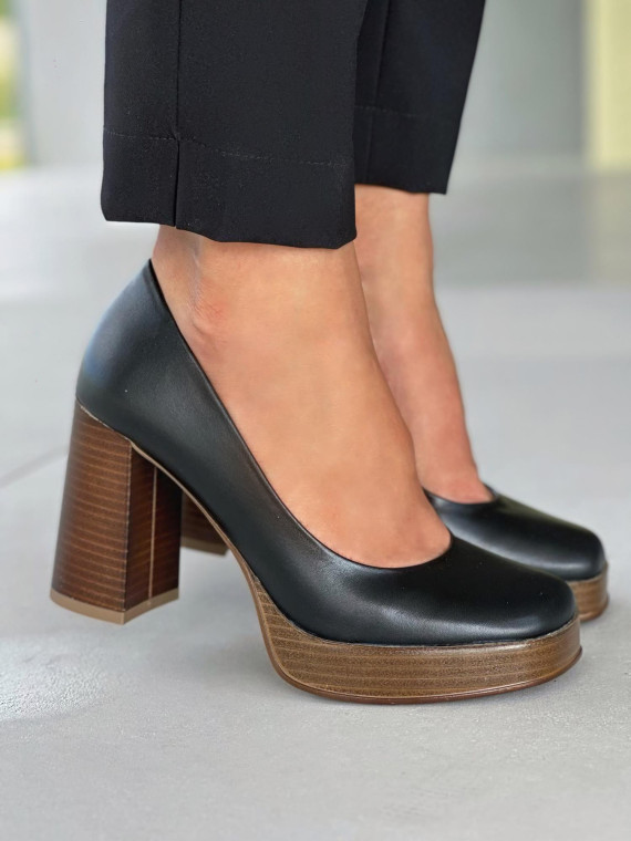 Czarne czółenka damskie skórzane