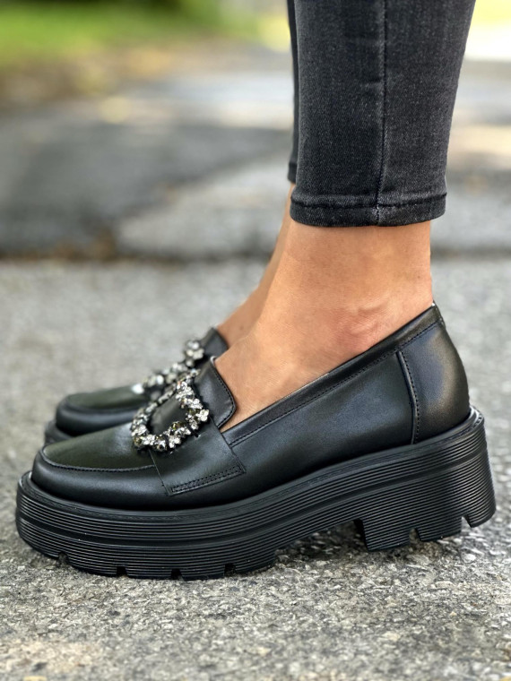 Czarne półbuty damskie skórzane