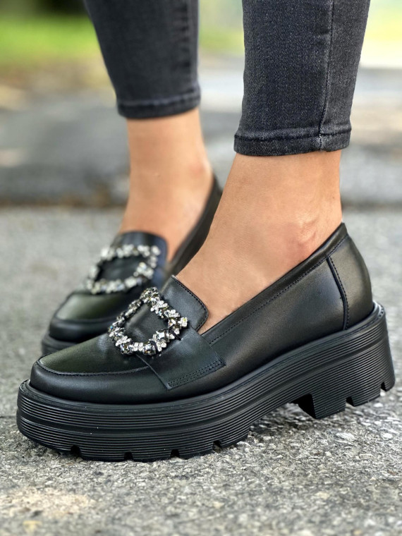 Czarne półbuty damskie skórzane