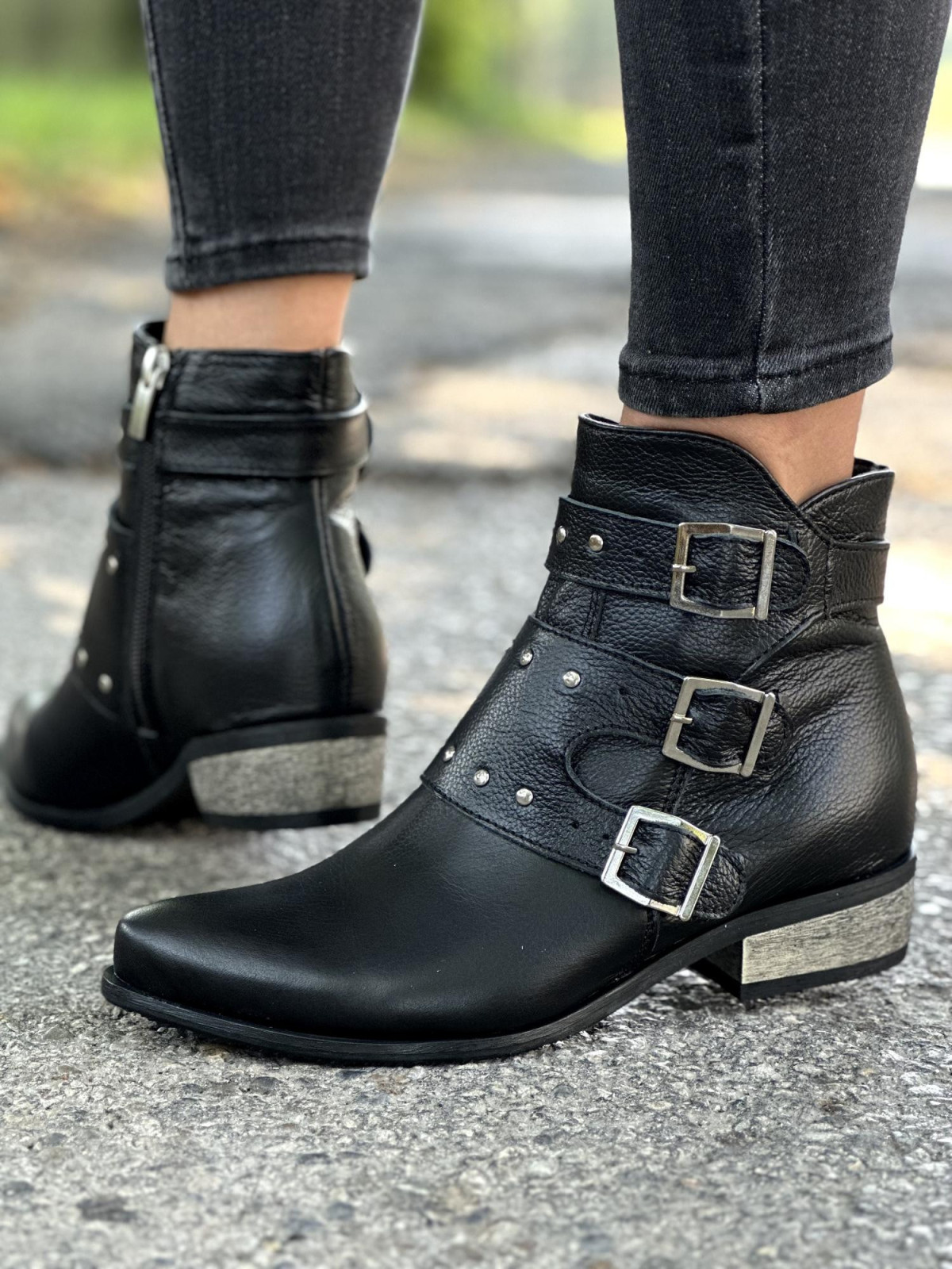 Czarne botki damskie skórzane