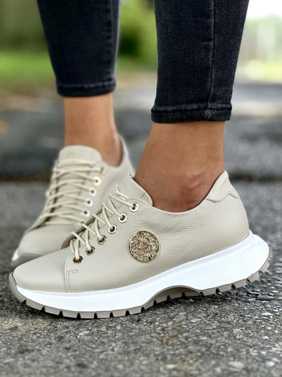 Beżowe trampki damskie skórzane