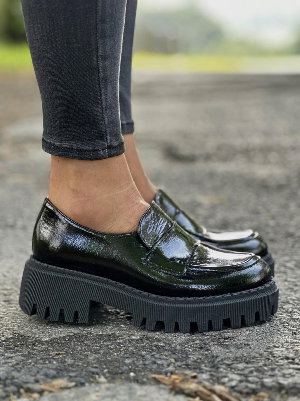 Czarne mokasyny damskie skórzane