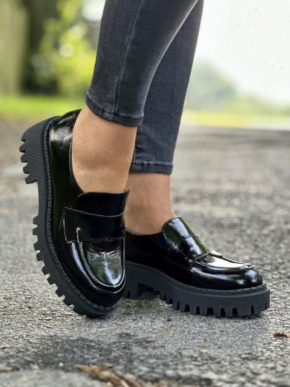 Czarne mokasyny damskie skórzane