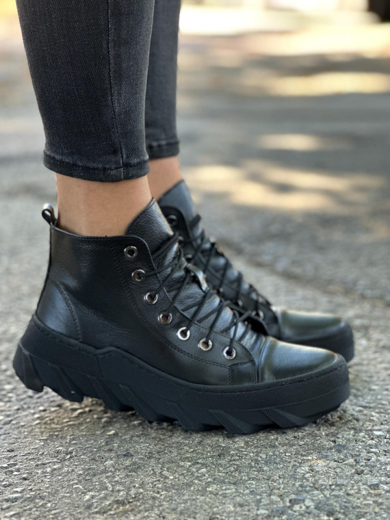 Czarne trampki damskie skórzane