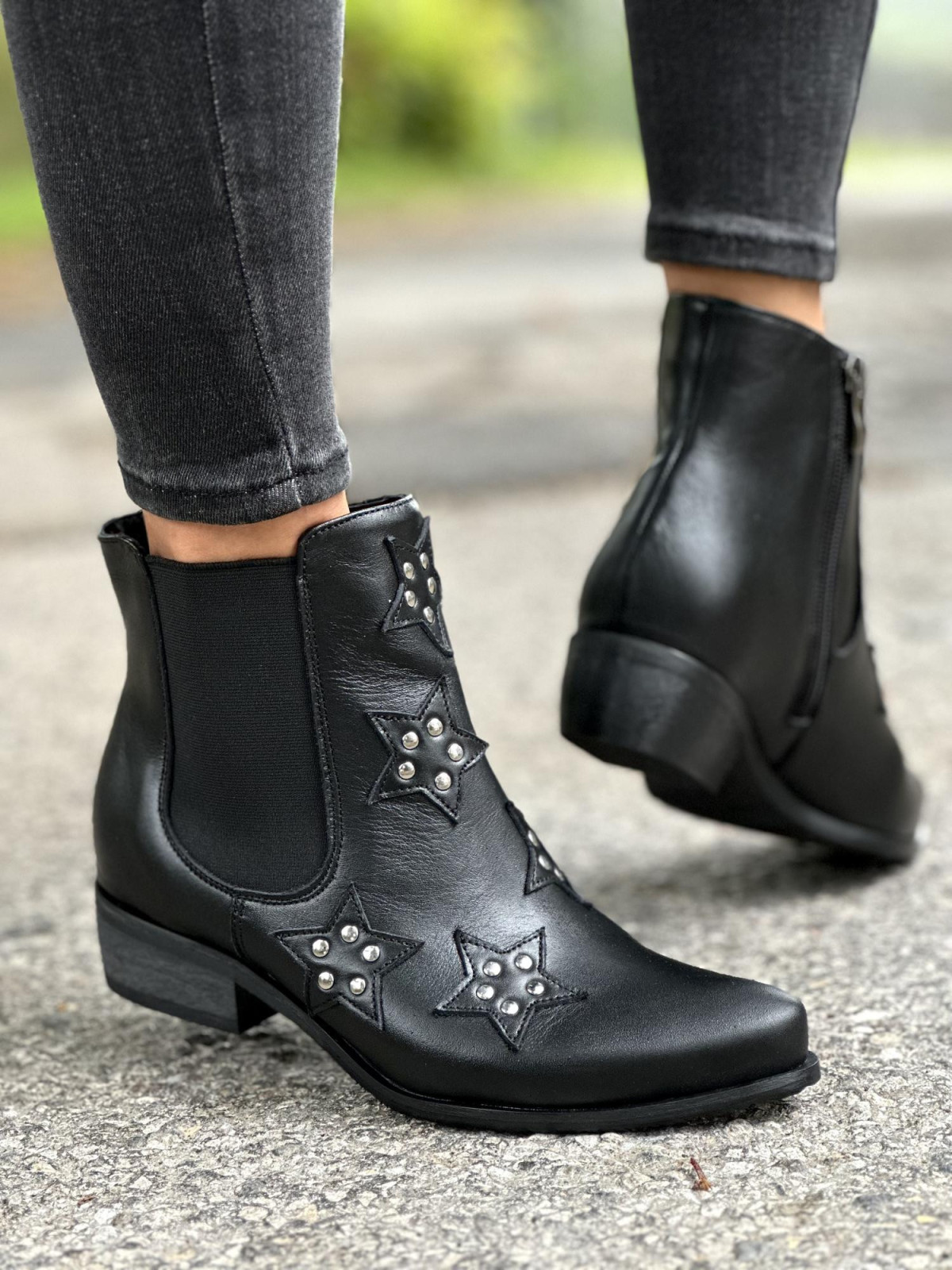 Czarne botki damskie skórzane