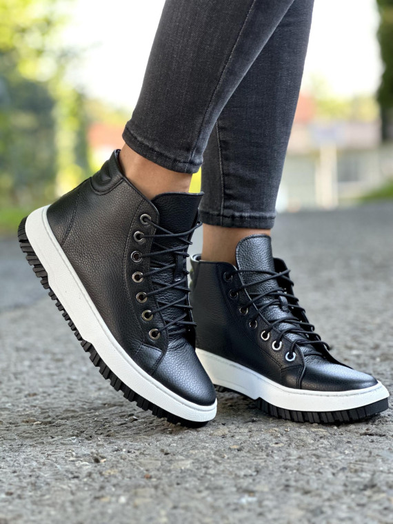 Czarne trampki damskie skórzane