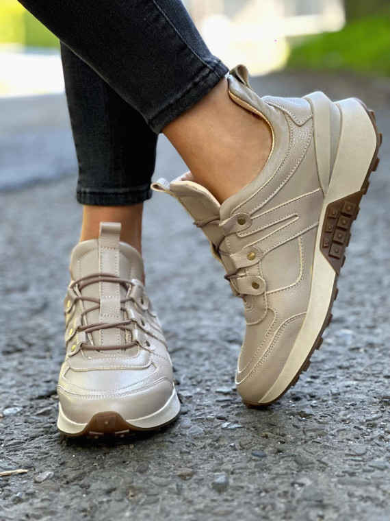 Beżowe sneakersy damskie skórzane
