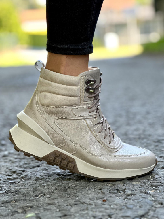 Beżowe sneakersy damskie skórzane