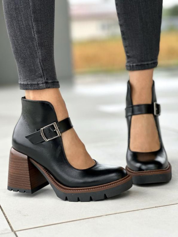 Czarne półbuty damskie skórzane