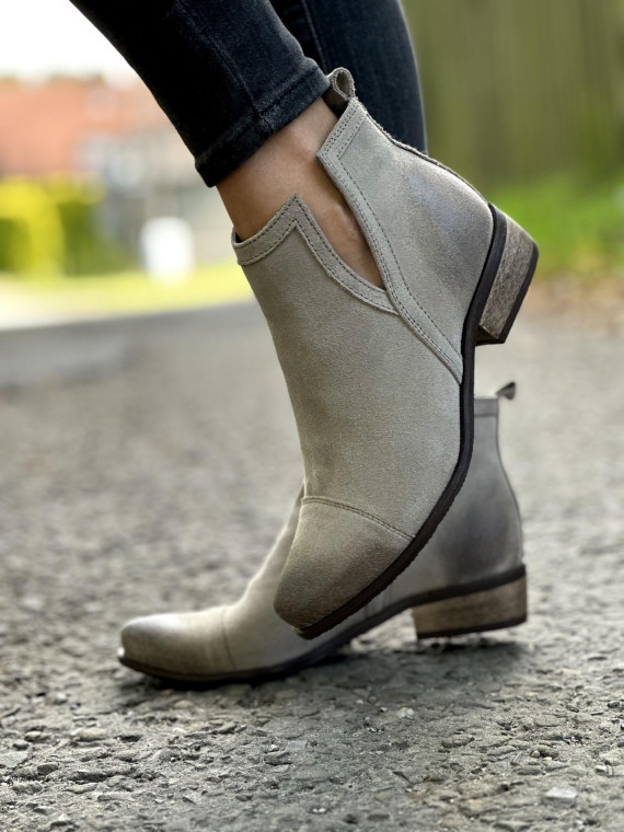 Szare botki damskie skórzane