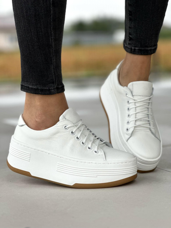 Białe trampki damskie skórzane