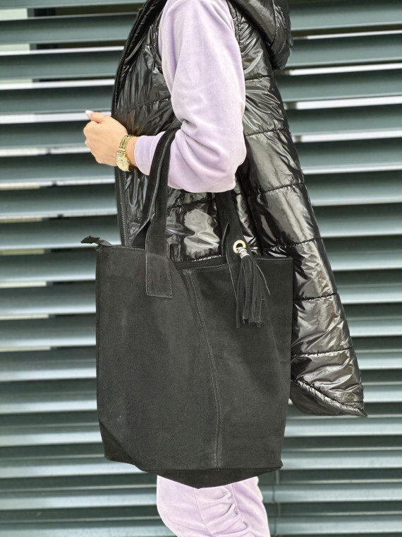 Czarna torebka damska skórzana