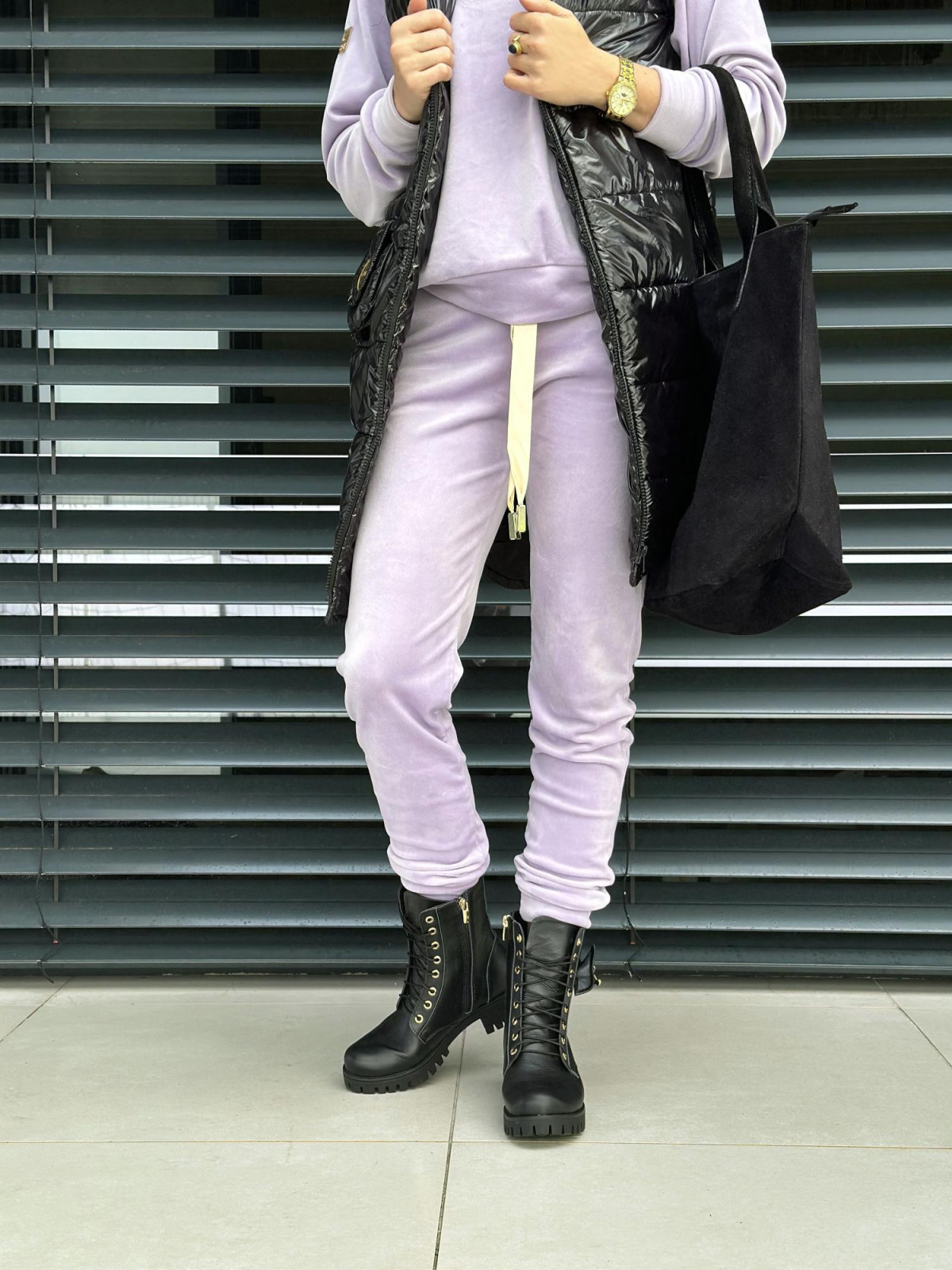 Czarna torebka damska skórzana