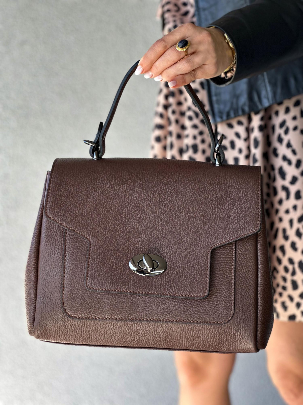 Brązowa torebka damska skórzana