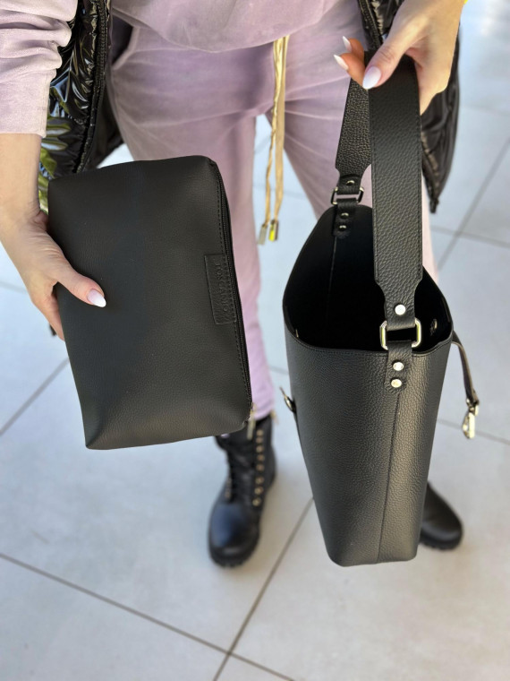 Czarna torebka damska skórzana