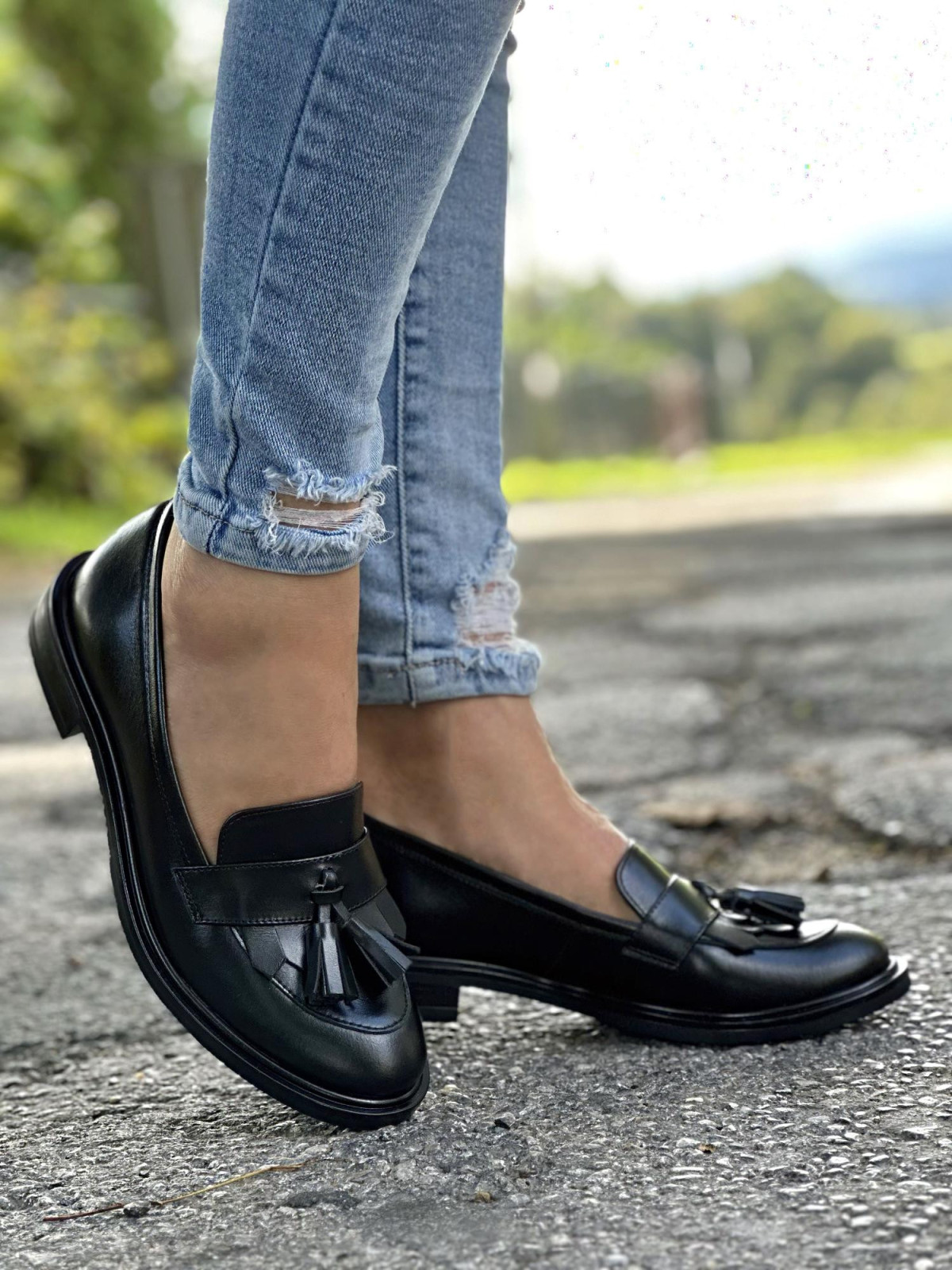 Czarne mokasyny damskie skórzane