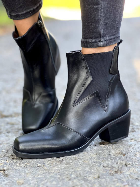 Czarne botki damskie skórzane