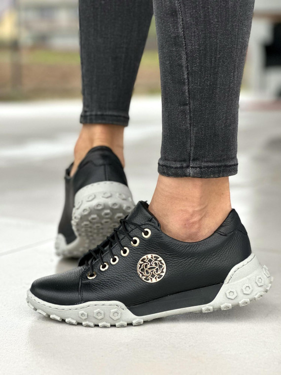 Czarne trampki damskie skórzane