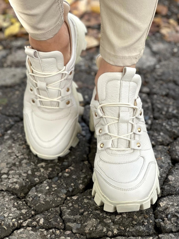 Beżowe sneakersy damskie skórzane