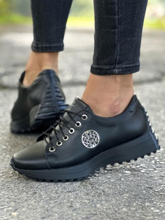 Czarne trampki damskie skórzane