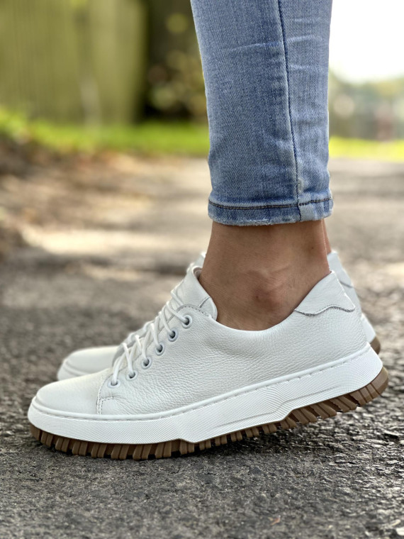 Białe trampki damskie skórzane