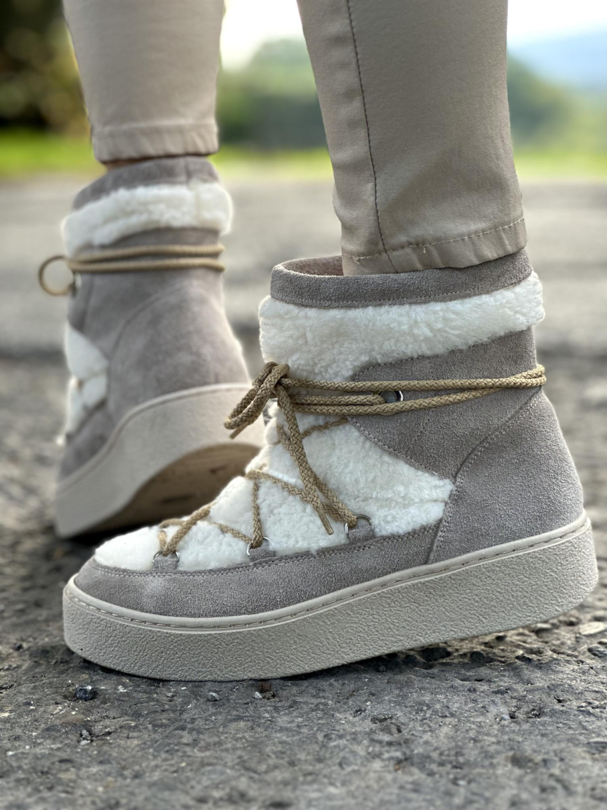 Szare śniegowce damskie skórzane