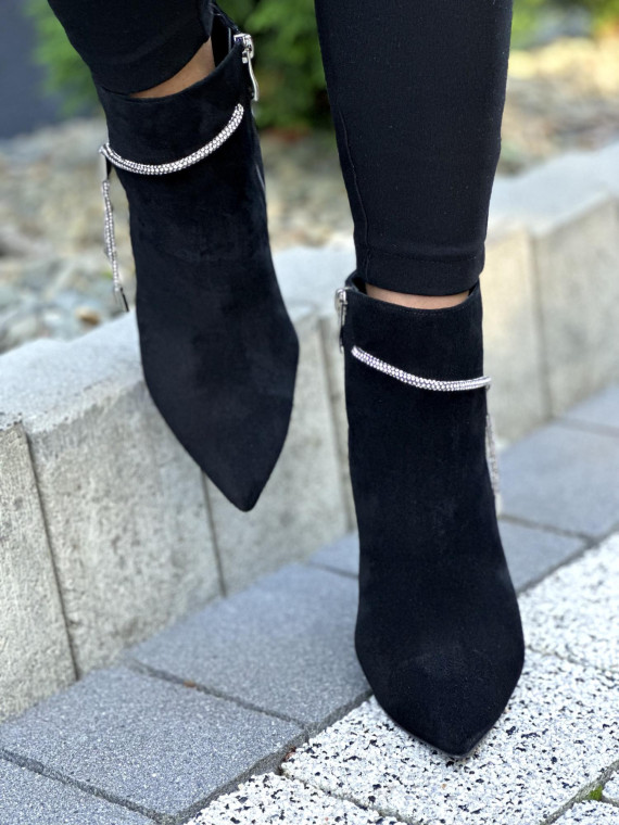 Czarne botki damskie skórzane