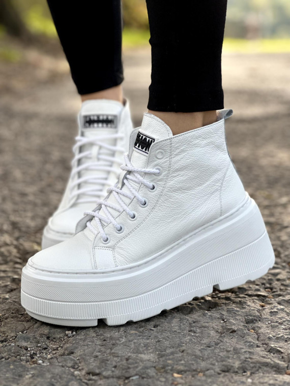 Białe trampki damskie skórzane