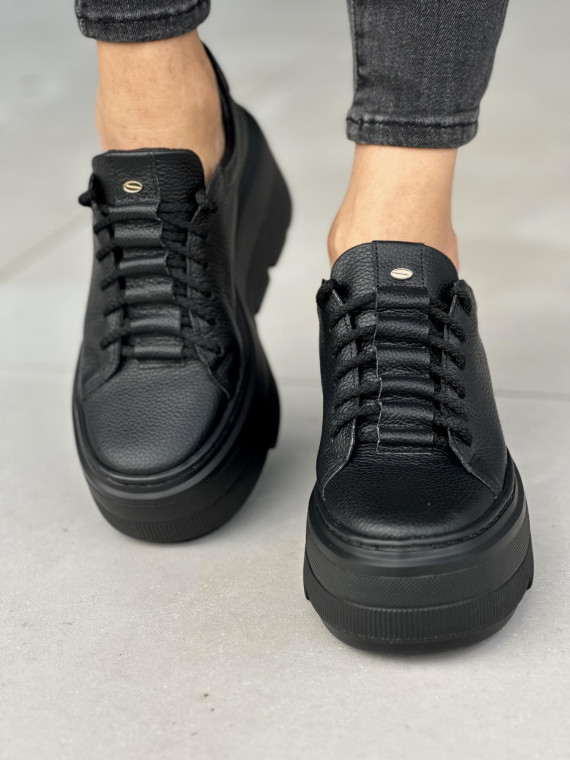 Czarne trampki damskie skórzane