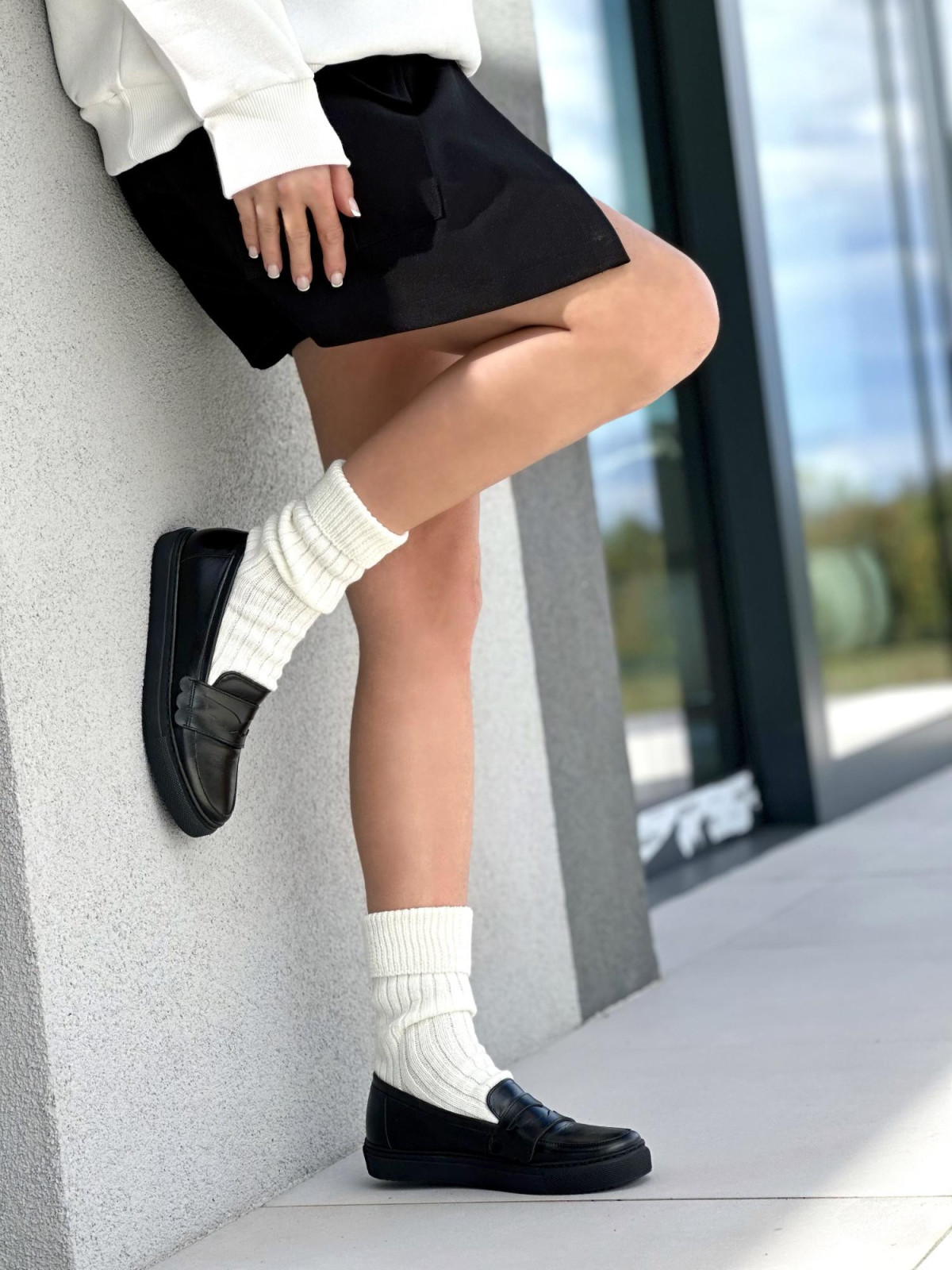 Czarne mokasyny damskie skórzane