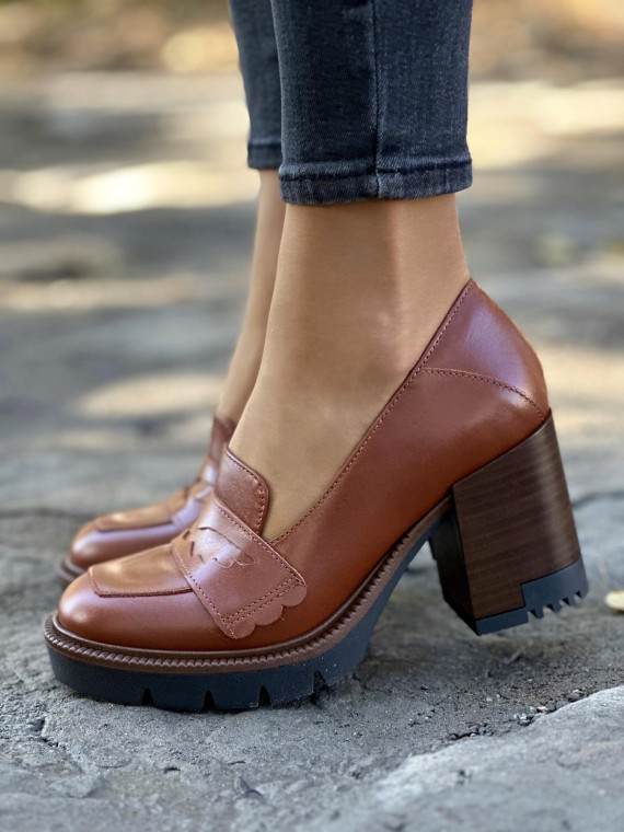 Wyjątkowe półbuty ze skóry OLEKSY, Polskiej produkcji