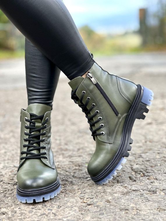 Oliwkowe trapery damskie skórzane