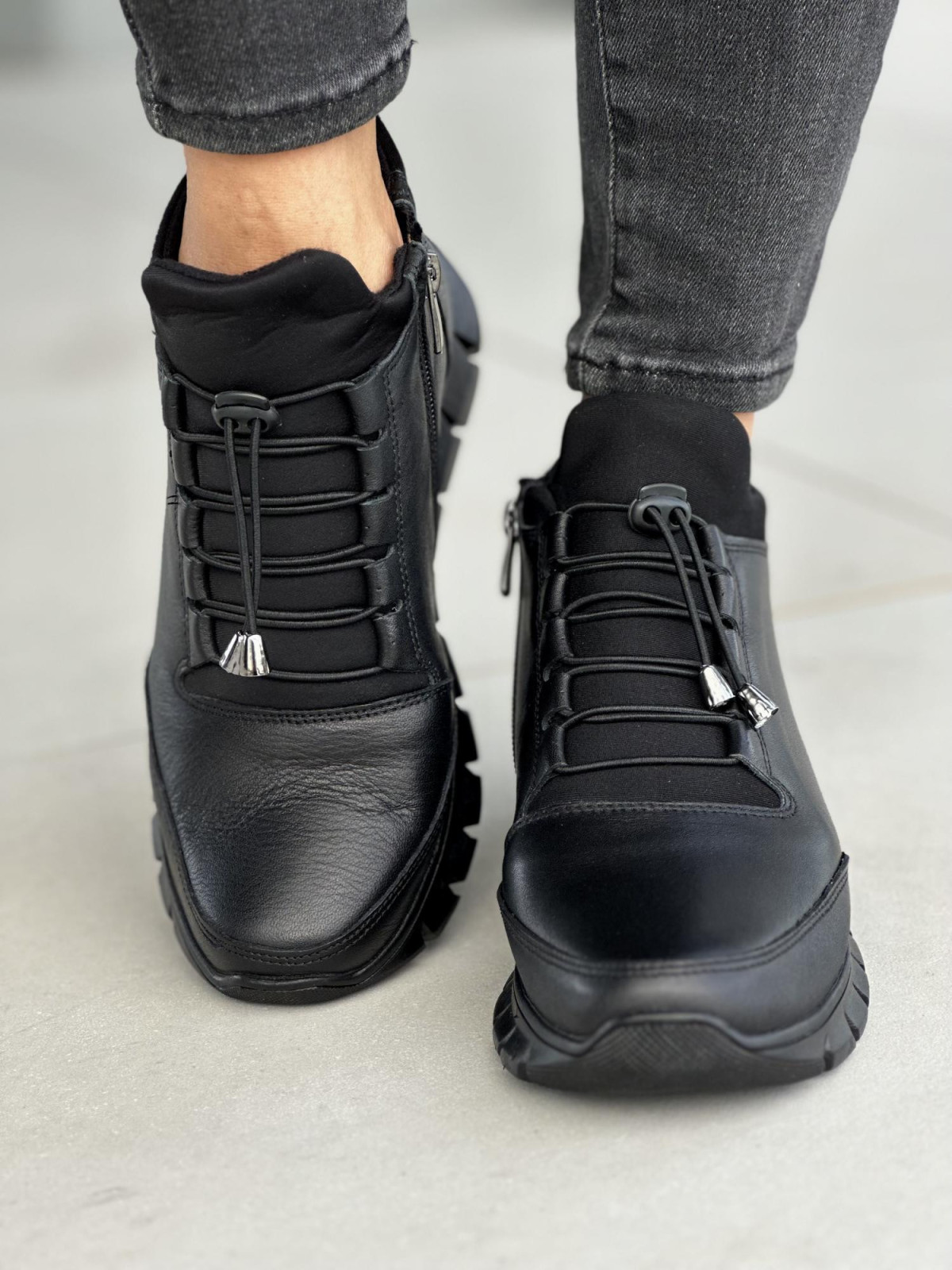 Czarne sneakersy damskie skórzane