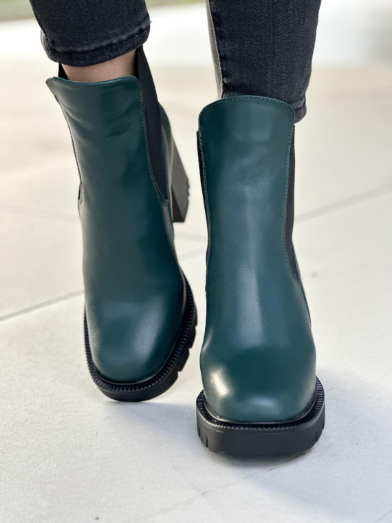 Zielone botki damskie skórzane