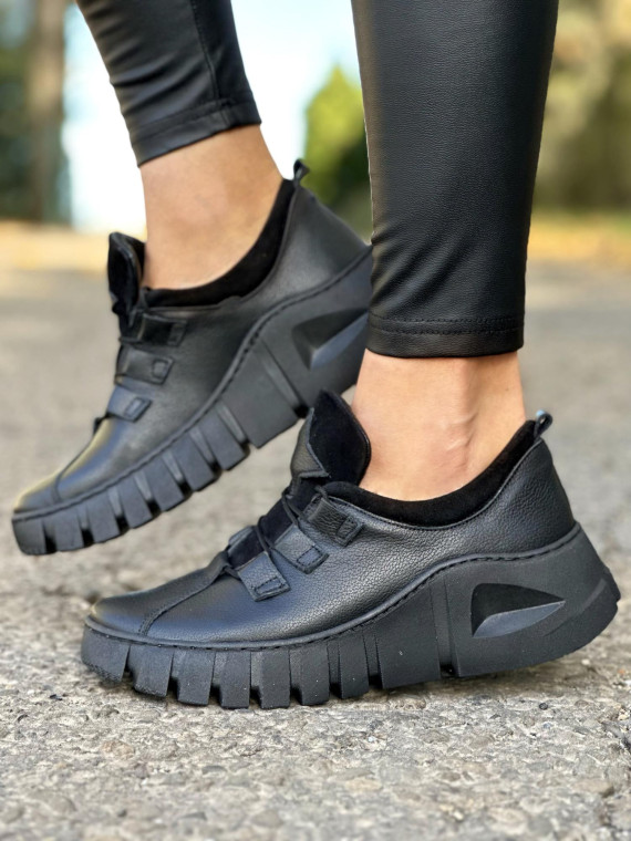 Czarne trampki damskie skórzane