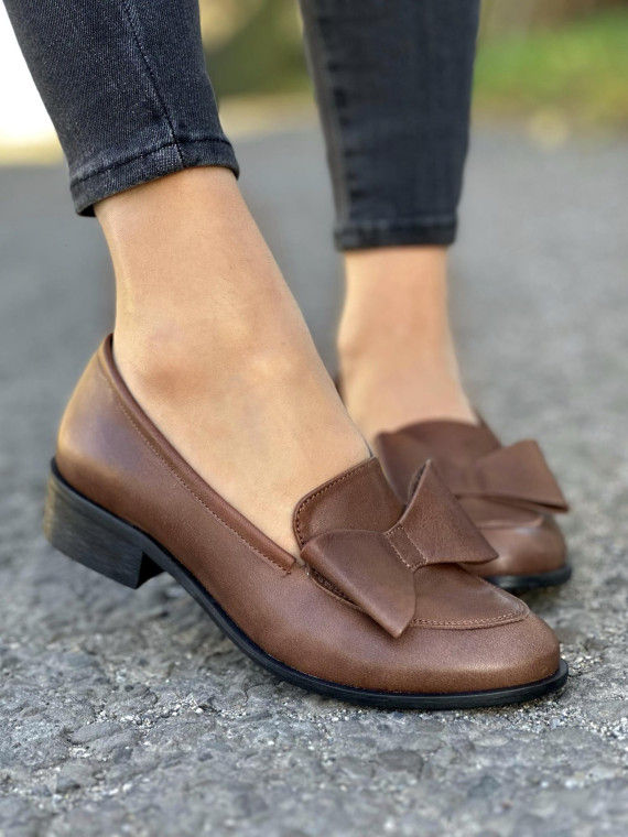 Brązowe mokasyny damskie skórzane