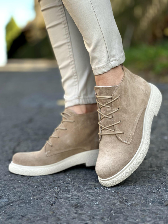 Beżowe półbuty damskie skórzane