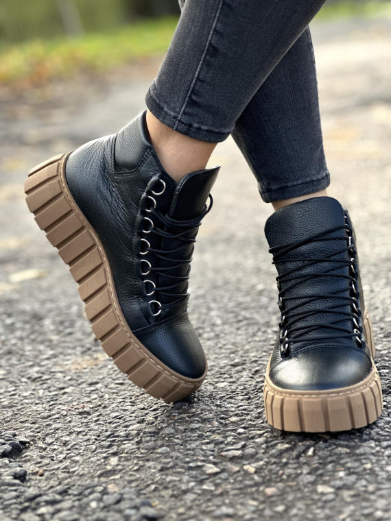 Czarne trampki damskie skórzane