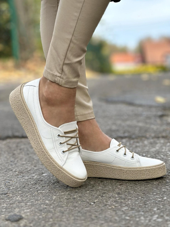 Białe trampki damskie skórzane