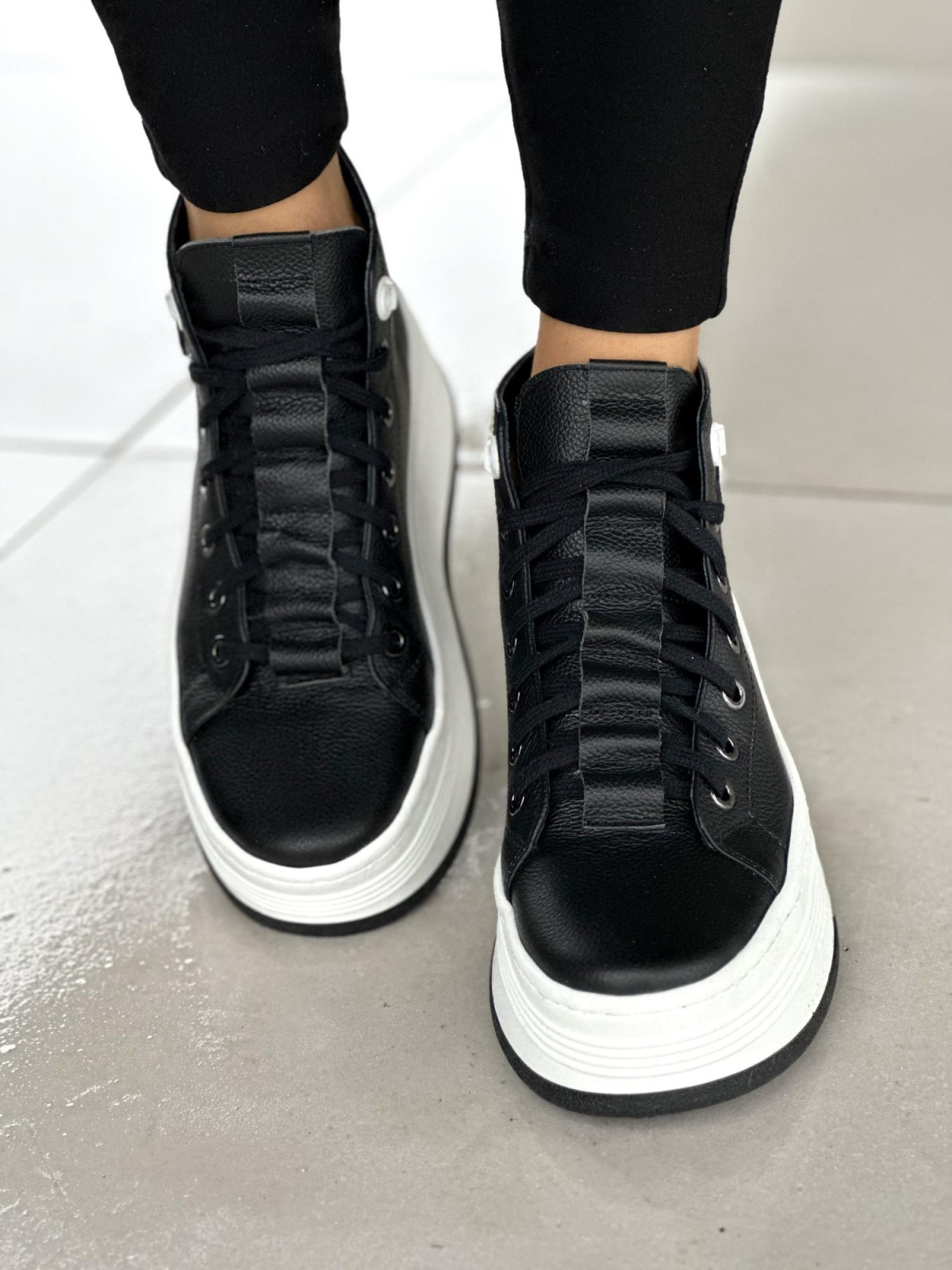 Czarne trampki damskie skórzane