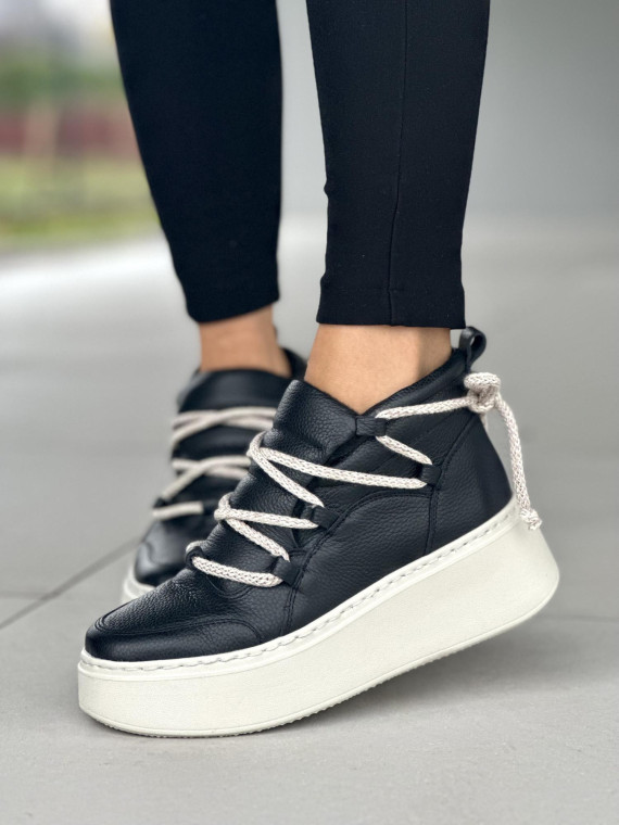 Czarne trampki damskie skórzane