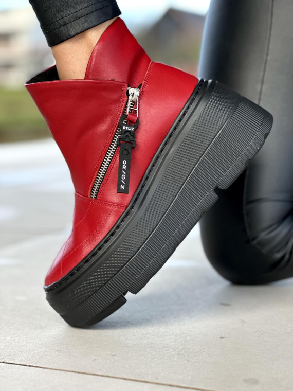 Czerwone botki damskie skórzane