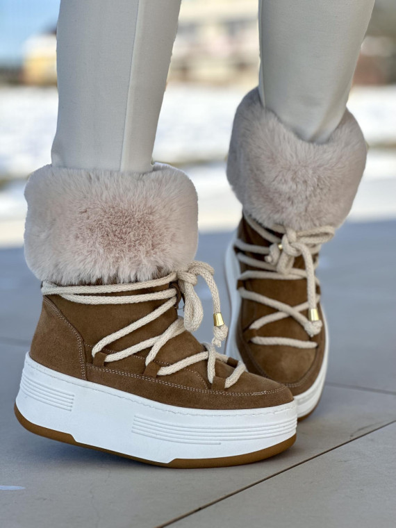 Beżowe śniegowce damskie skórzane