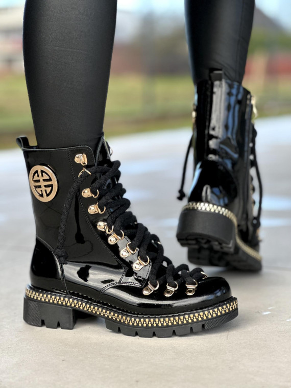 Czarne trapery damskie skórzane