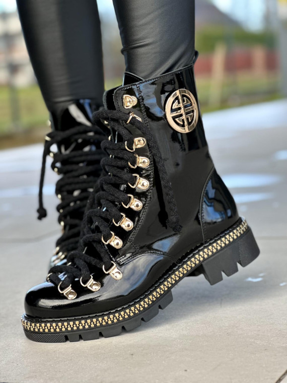 Czarne trapery damskie skórzane