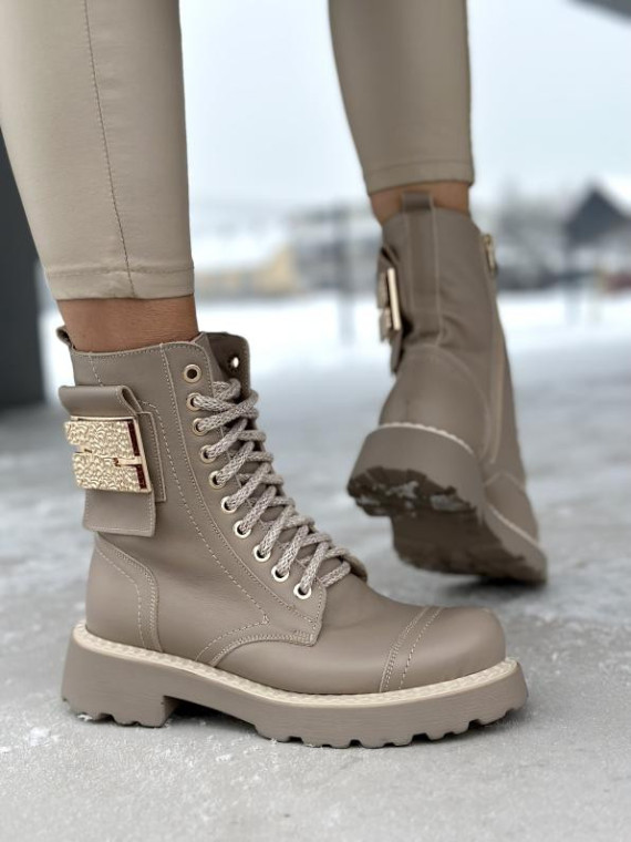 Beżowe ocieplane traperki damskie ze złotymi dodatkami damskie ze skóry naturalnej