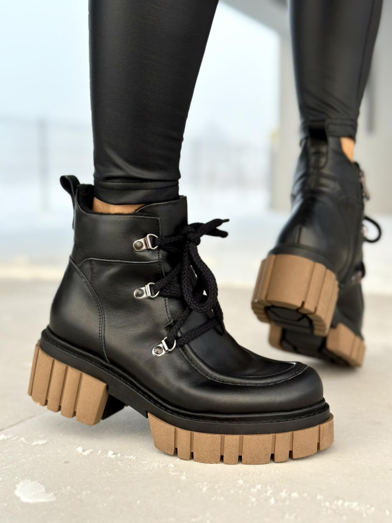 Czarne ocieplane śniegowce damskie ze skóry naturalnej