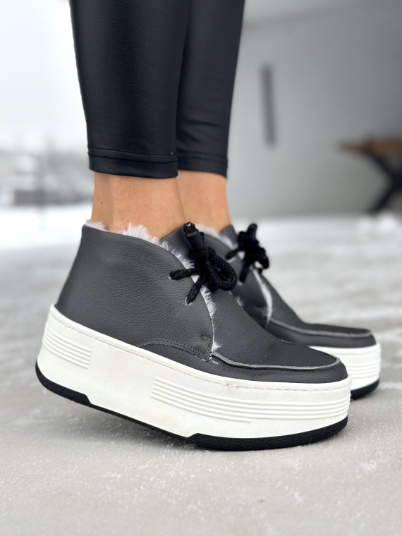 Szare ciepłe półbuty damskie ze skóry naturalnej z ozdobnym futerkiem