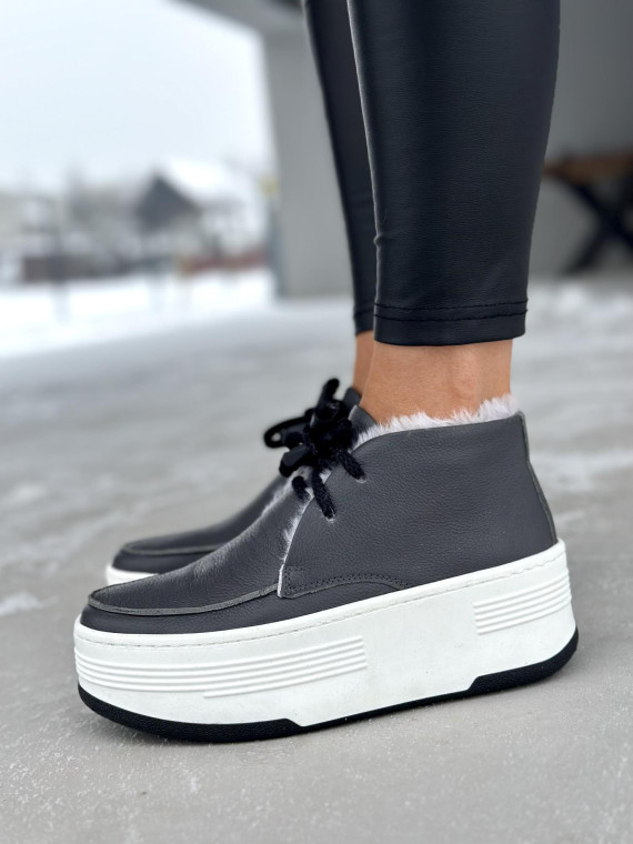 Szare ciepłe półbuty damskie ze skóry naturalnej z ozdobnym futerkiem