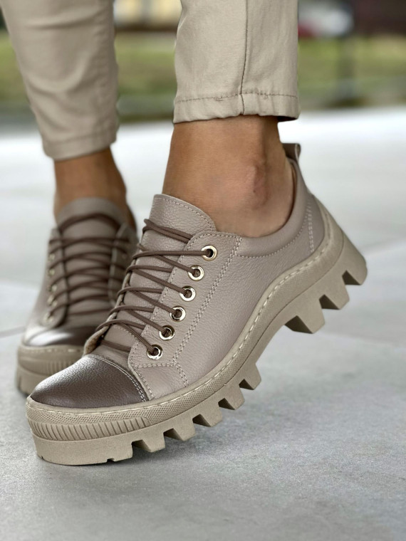 Beżowe niskie trapery damskie skóra naturalna